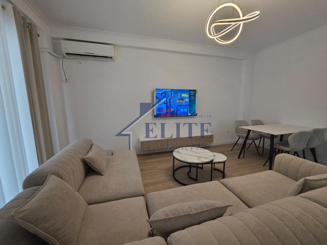 All'ingresso di Kodra e Diellit 1, appartamento 2+1 in affitto