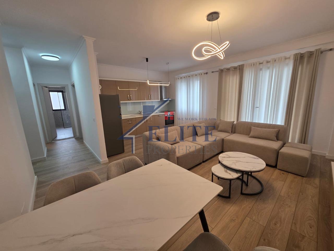 All'ingresso di Kodra e Diellit 1, appartamento 2+1 in affitto