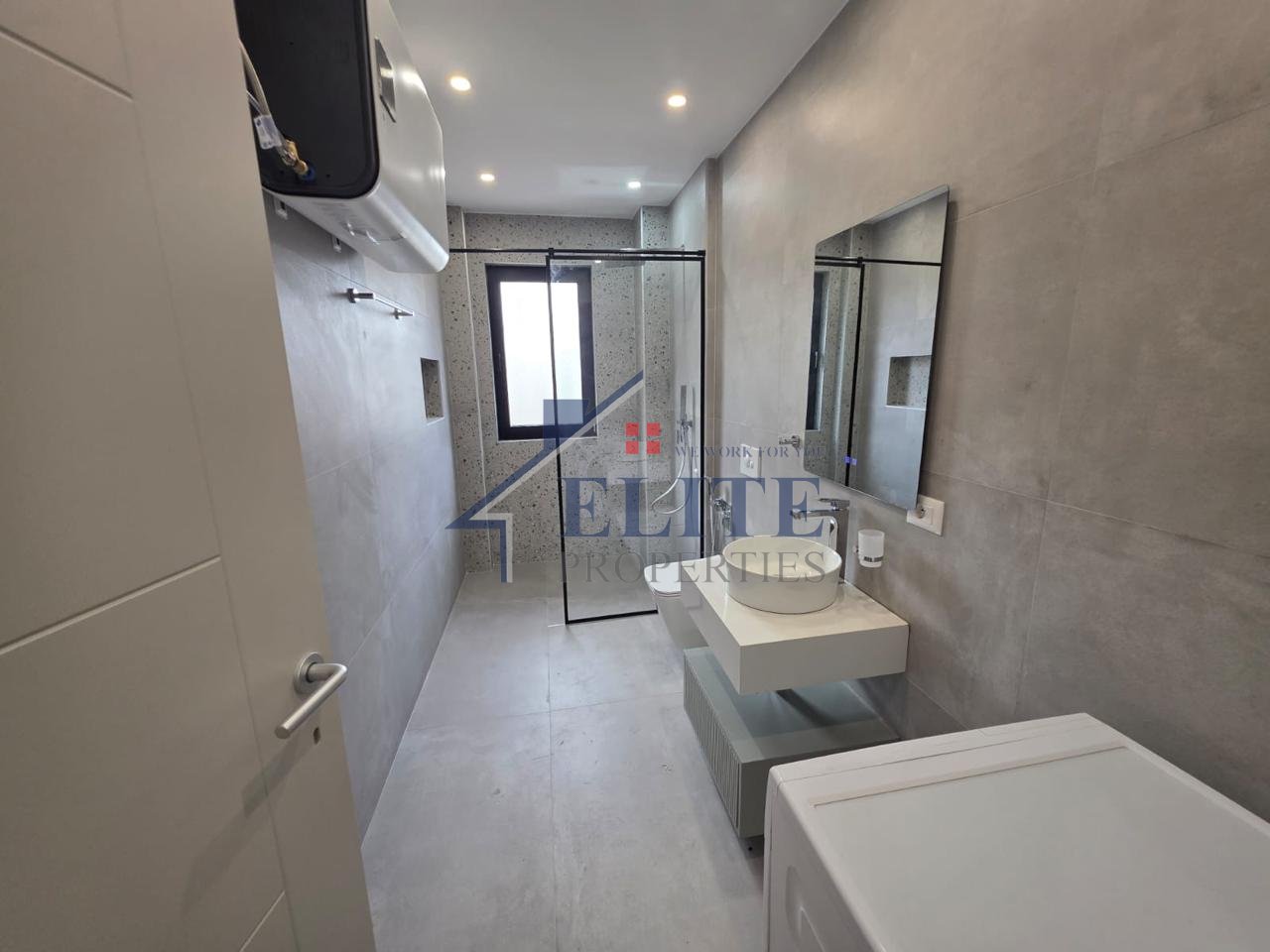 All'ingresso di Kodra e Diellit 1, appartamento 2+1 in affitto