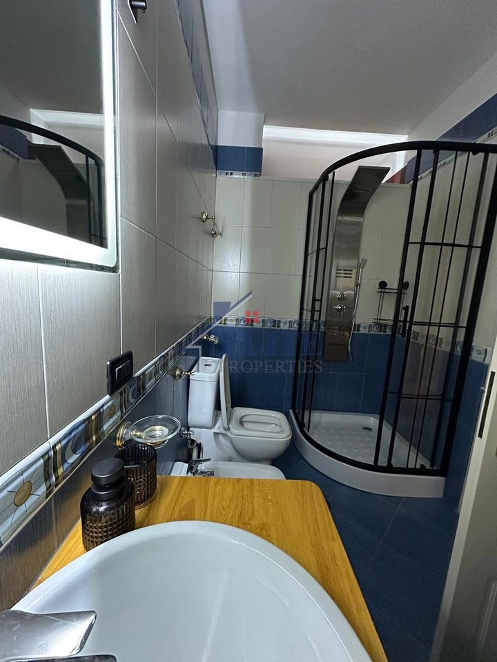 Near Wilson square, 2+1 apartment for rent