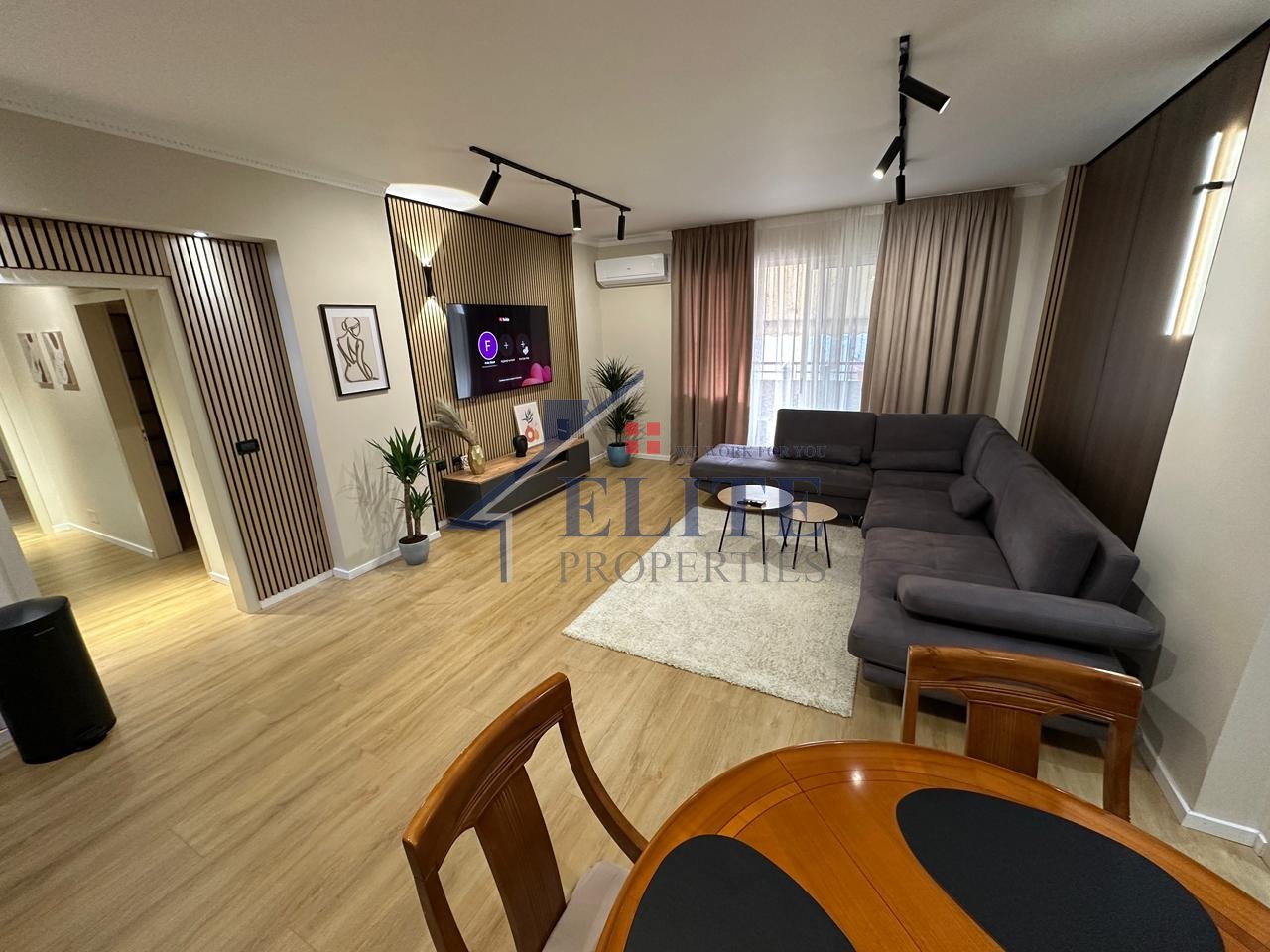 Near Wilson square, 2+1 apartment for rent