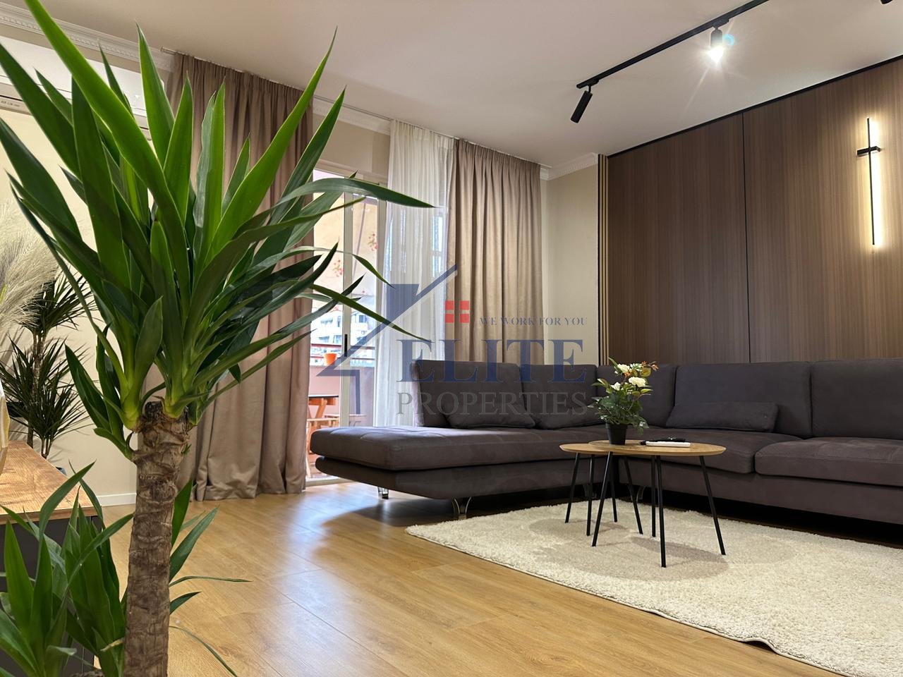 Near Wilson square, 2+1 apartment for rent