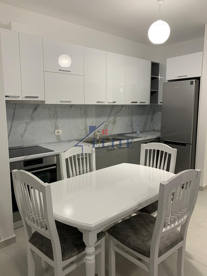 Fiori di Bosco, apartament 2+1 me qira