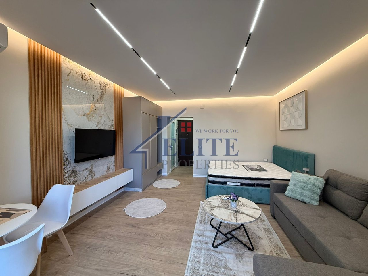 Rruga Barrikadave, studio apartment for sale