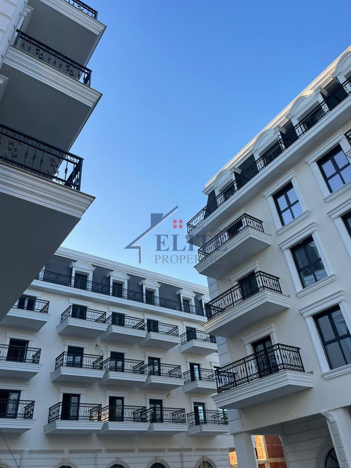 Porta Tirana e Re, apartament 2+1 në shitje