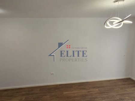 21 Dhjetori, pranë Hotel Mondial – apartament 1+1 në shitje