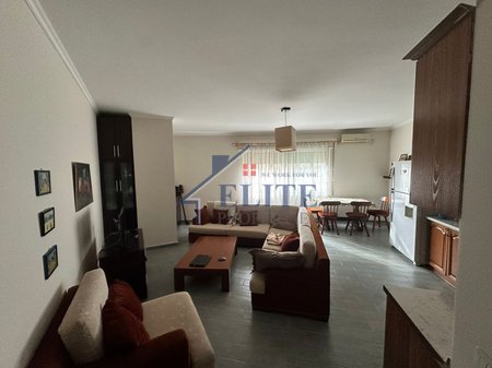 Kopshti Botanik, apartament 1+1 në shitje