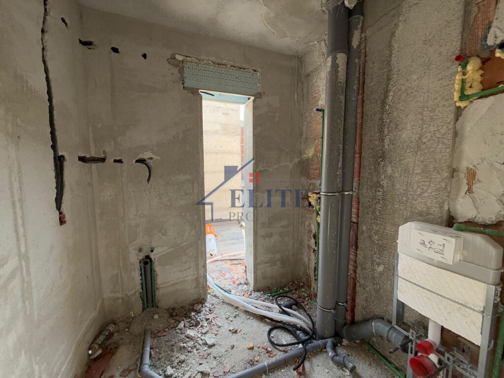 Villa in vendita a Rezidenca Kodra e Diellit 2