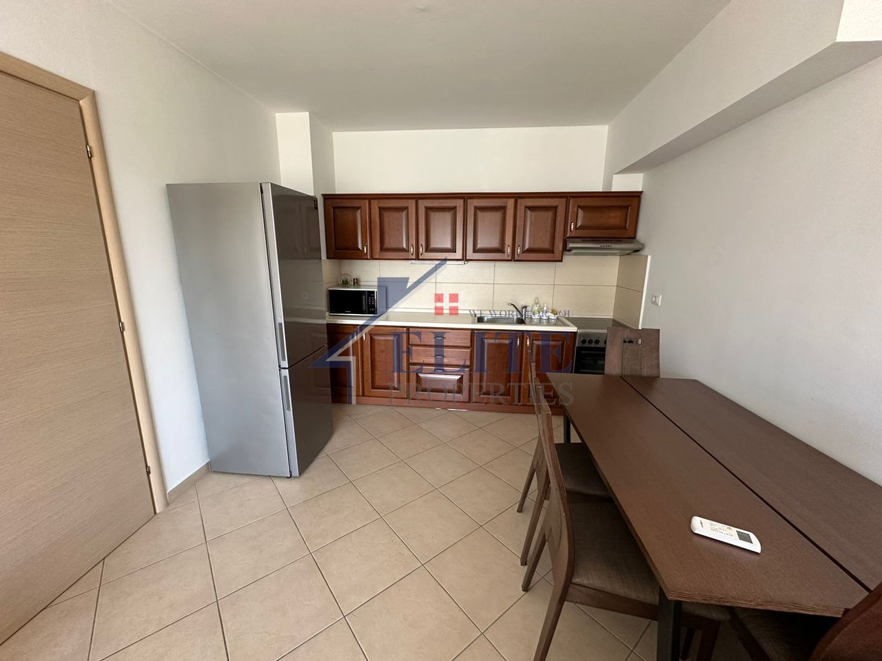 Kompleksi Magnet, one bedroom apartment for rent