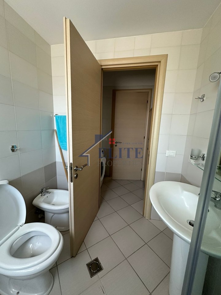 Kompleksi Magnet, one bedroom apartment for rent