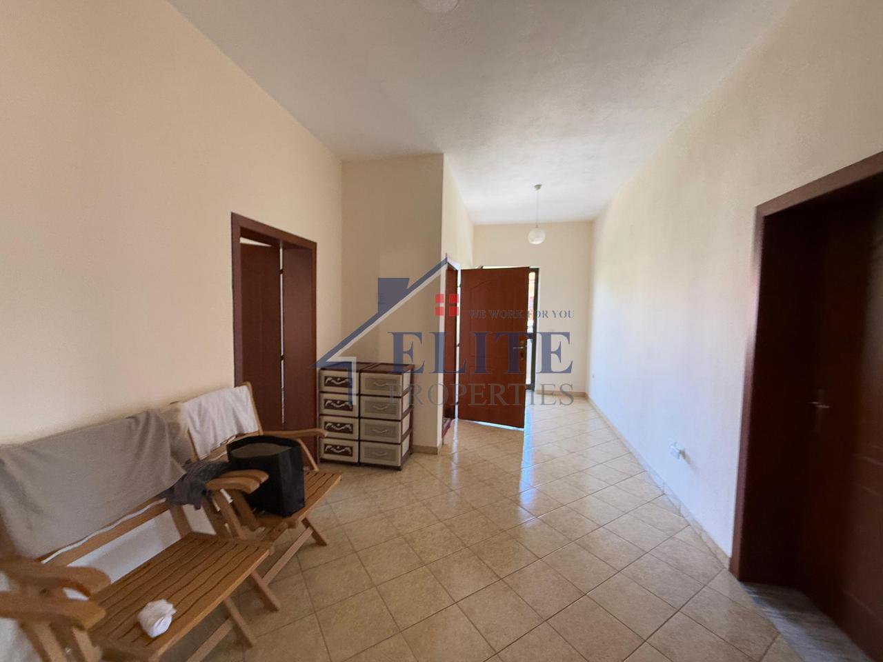 Kthesa e Kamzes, villa in affitto