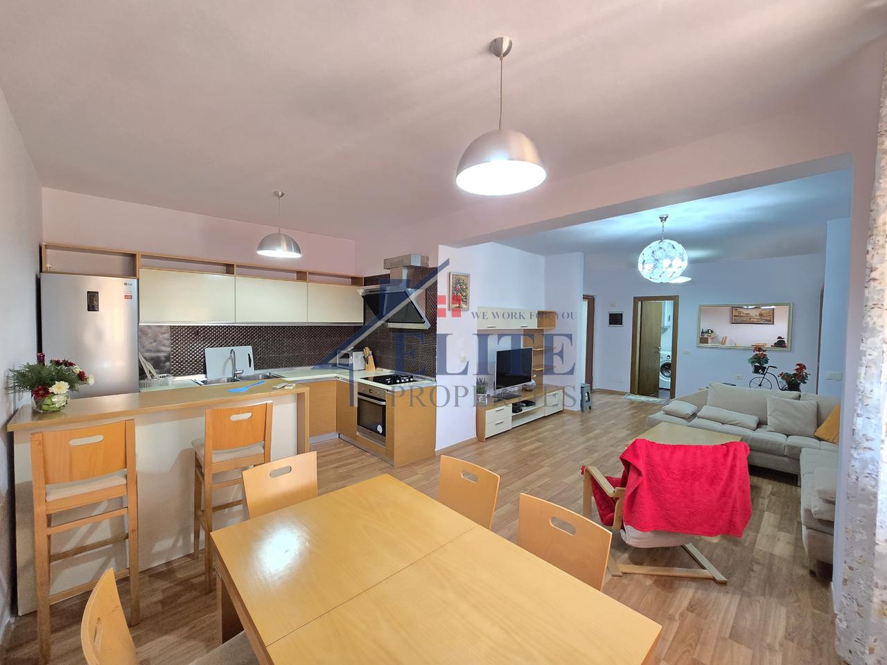 Komuna e Parisit – Apartament 2+1 me Qira