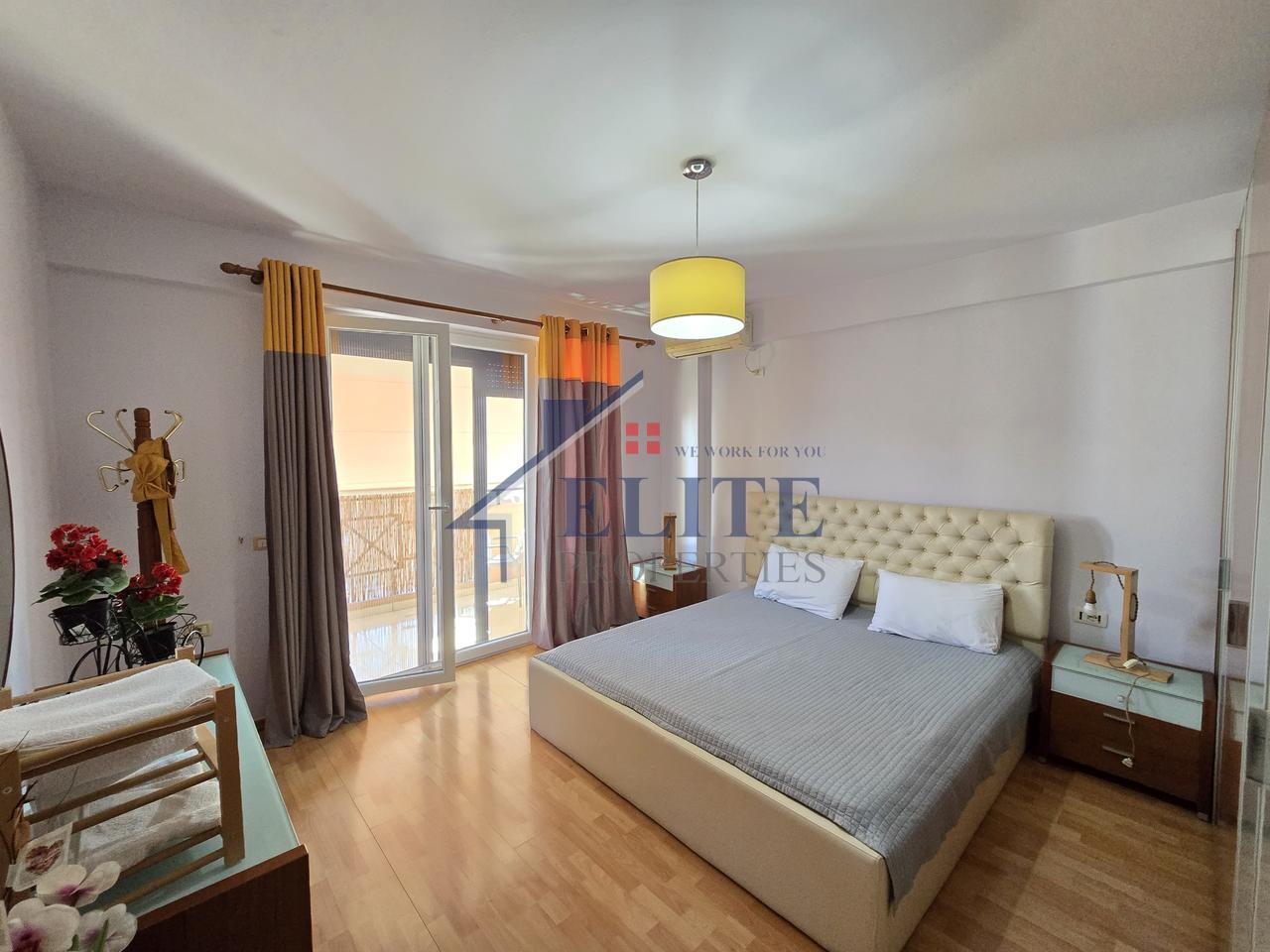 Komuna e Parisit – Apartament 2+1 me Qira