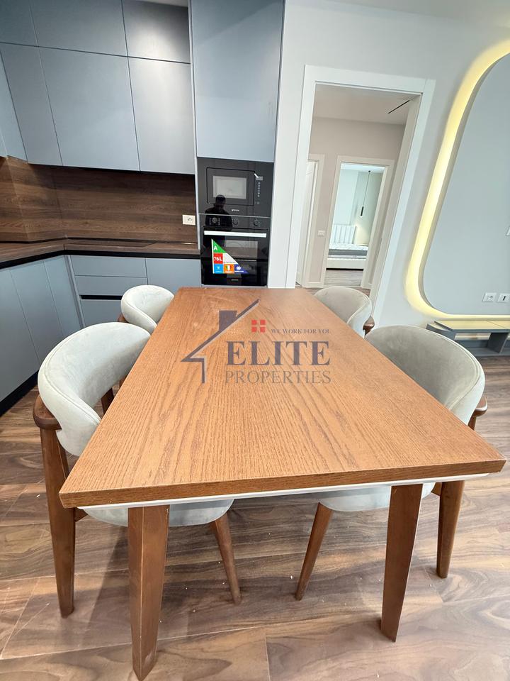 Fusha e Aviacionit–  Apartament 2+1+2 me Qira