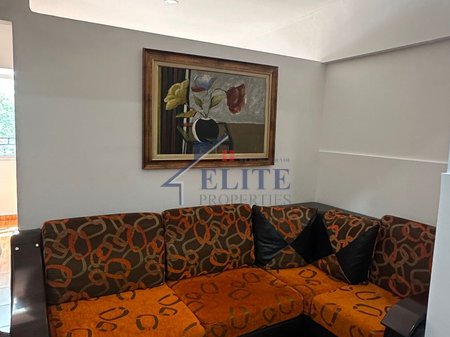 Pallatet e Arabit, Laprakë –  Apartament 1+1 i përshtatur ne shitje