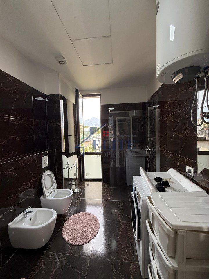 Park Gate, Appartamento 2+1+2 in Affitto in Via Elbasani