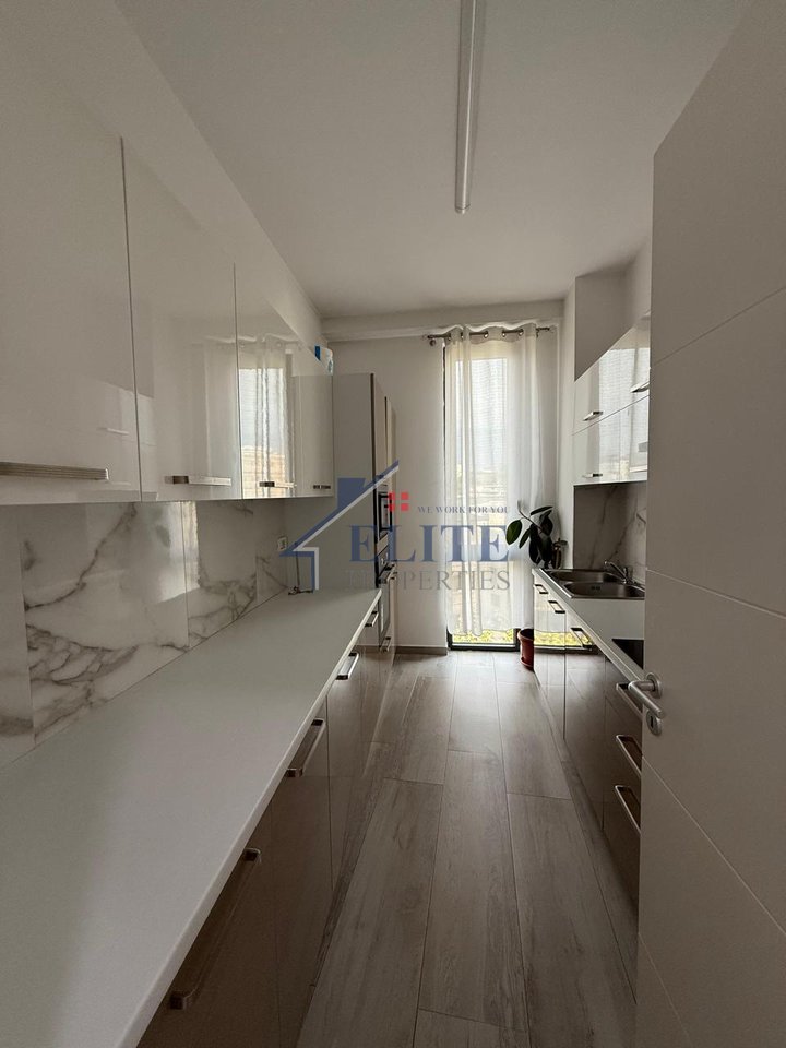 Park Gate, Appartamento 2+1+2 in Affitto in Via Elbasani