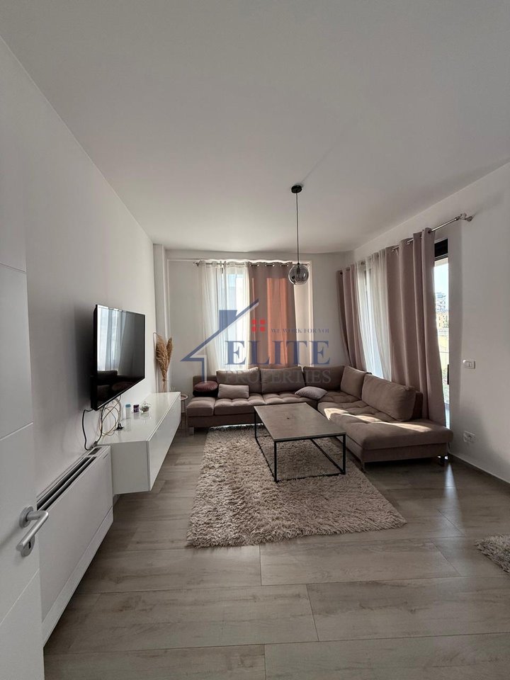 Park Gate, Appartamento 2+1+2 in Affitto in Via Elbasani