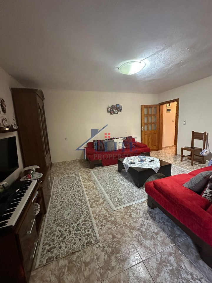 Kombinat, Appartamento 2+1 In Vendita