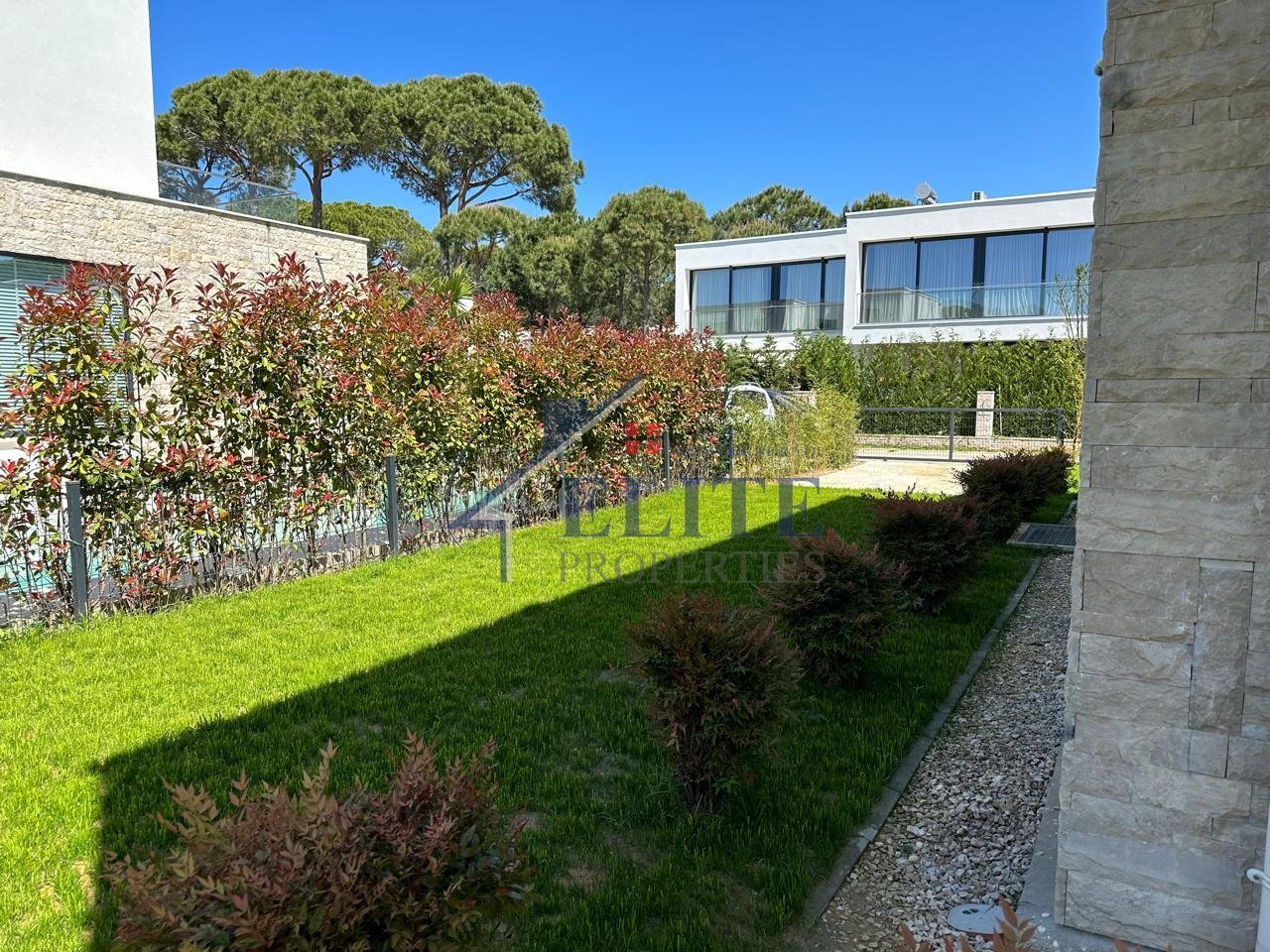 "San Pietro" Hotel & Residenze – Ville di Lusso in Vendita