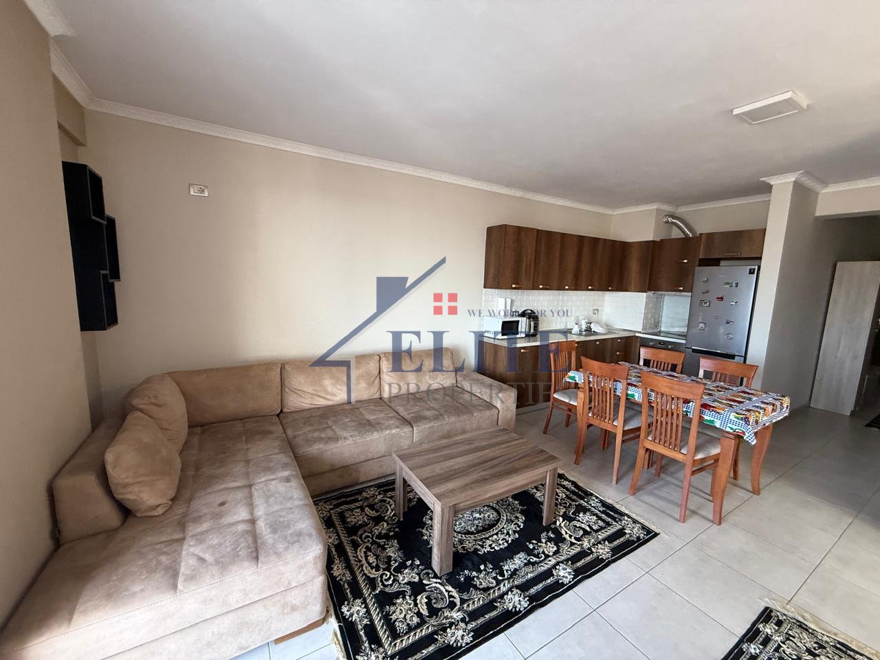 Kompleksi Garden City – Pallatet e Malajzianit, apartament 2+1 në shitje