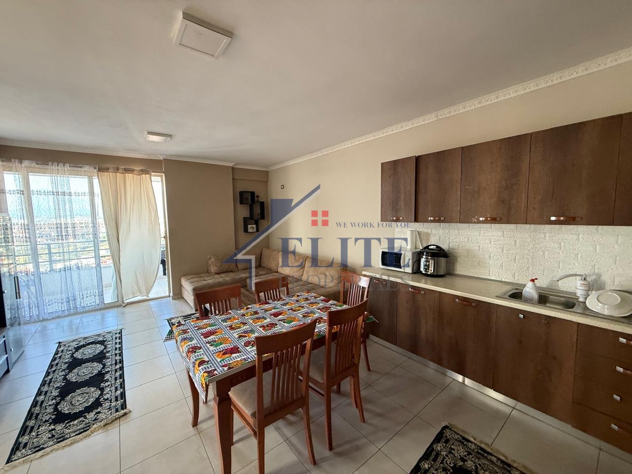 Kompleksi Garden City – Pallatet e Malajzianit, apartament 2+1 në shitje