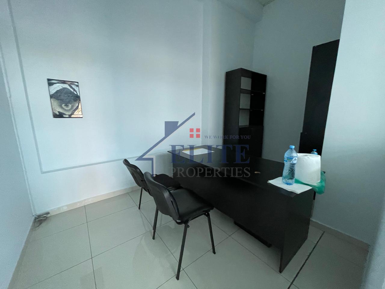 Near Ardenos, shop for rent