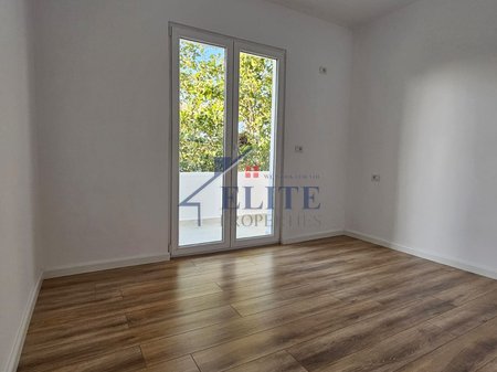 Rruga e Kavajës, apartament 2+1 në shitje