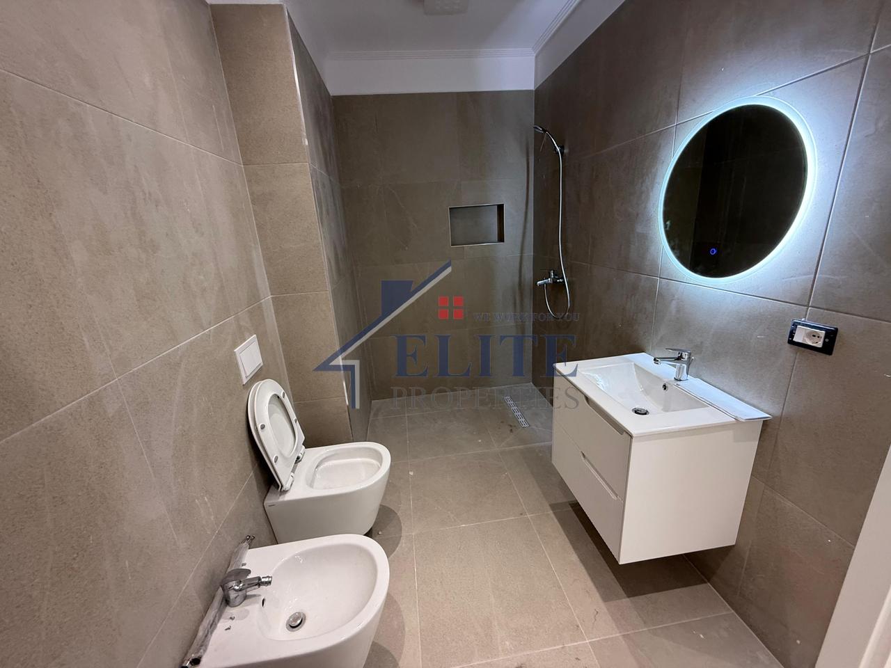Fusha e Aviacionit, apartament 1+1 me qira