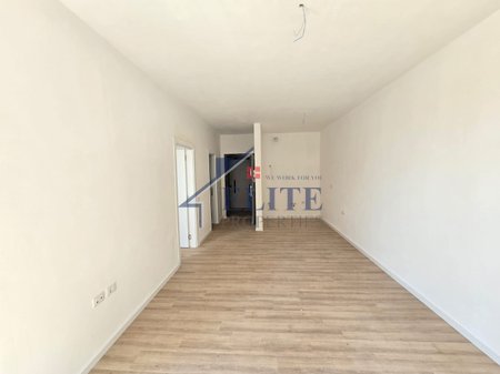 Univers City, one bedroom apartment for sale