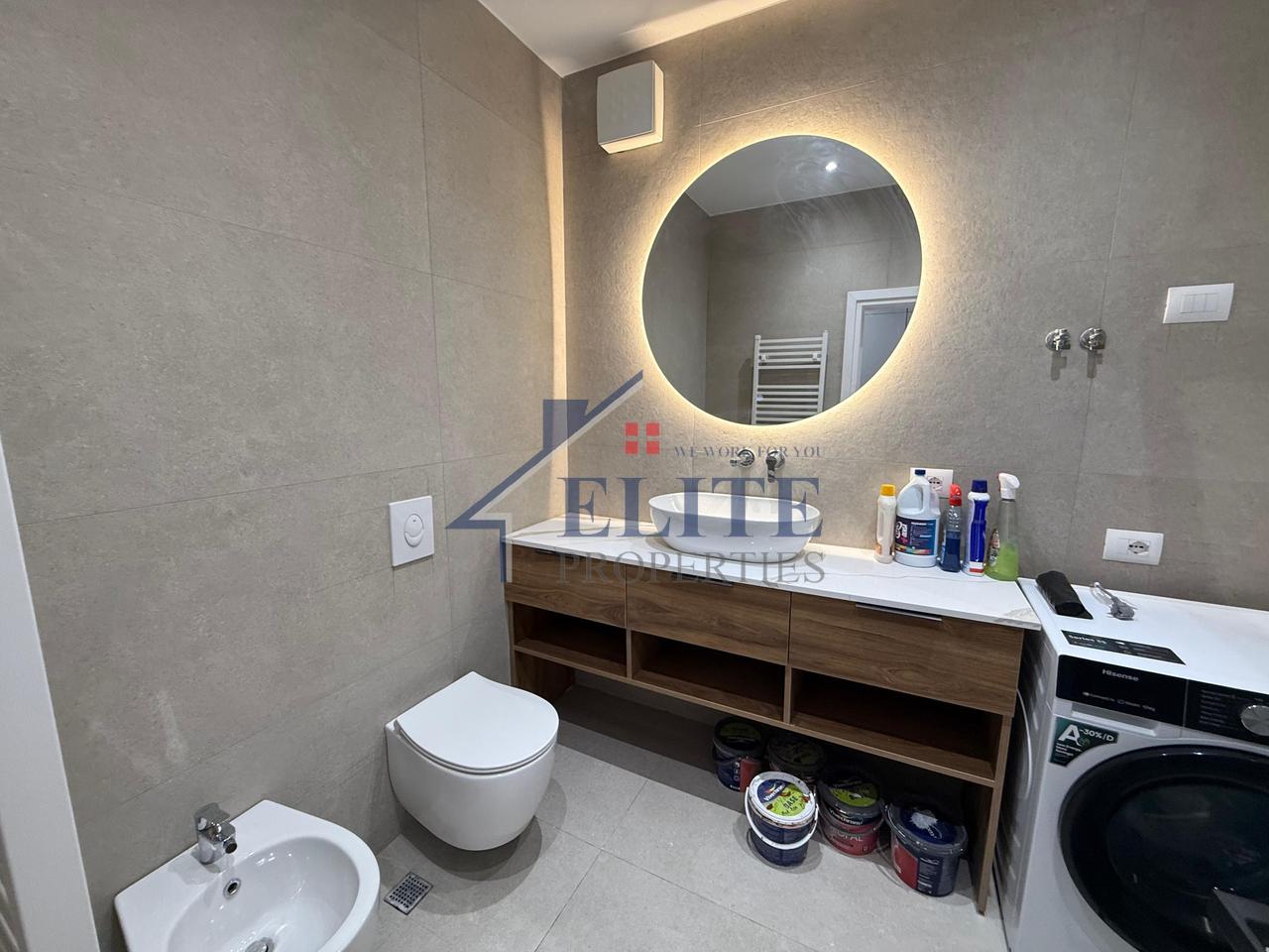 Zogu i Zi, two bedroom apartment for rent