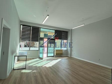 Komuna e Parisit, premises for rent