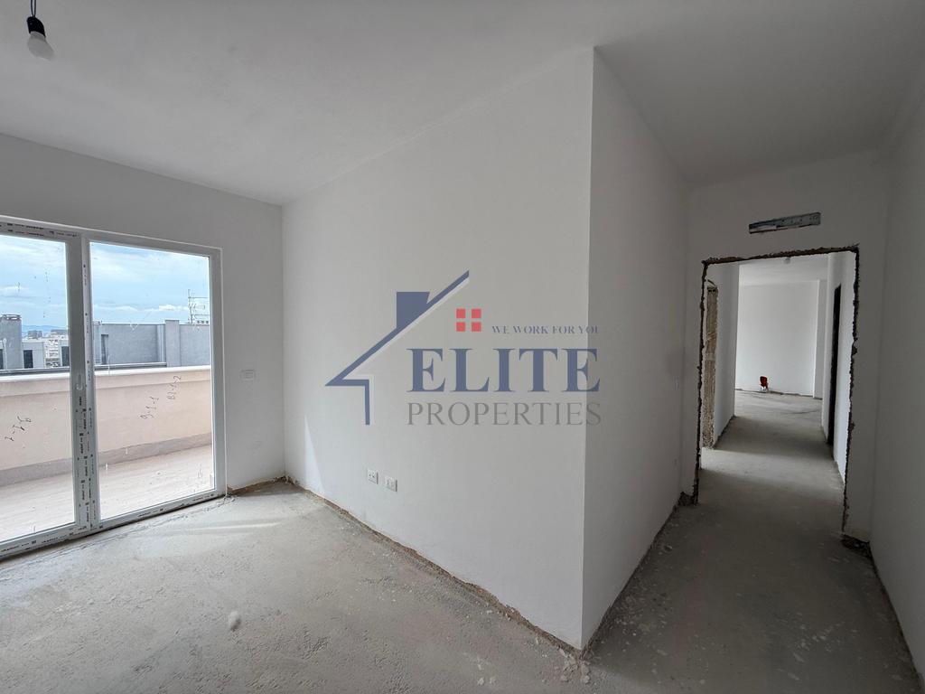 Aura Complex, appartamento con due camere da letto in vendita