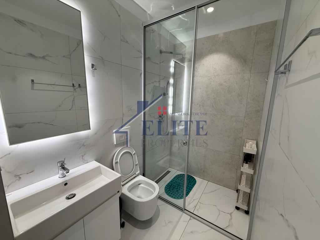 Vila L, Astir, apartament 1+1 me qira
