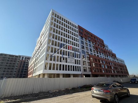 Urban Gate Astir, parking lot for sale