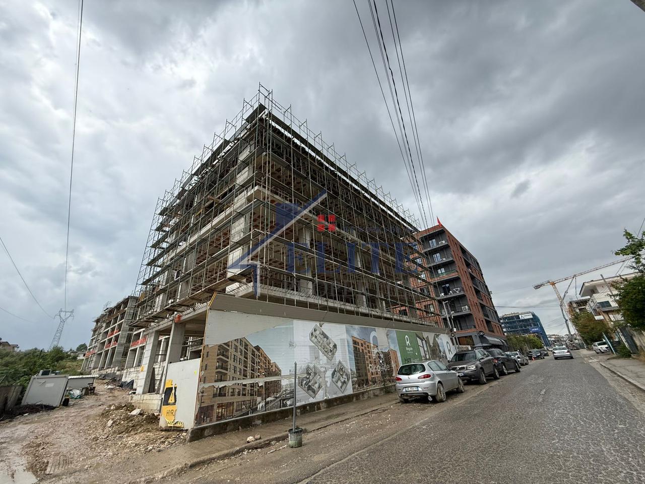 Ringside Residences Paskuqan, apartament 2+1 në shitje