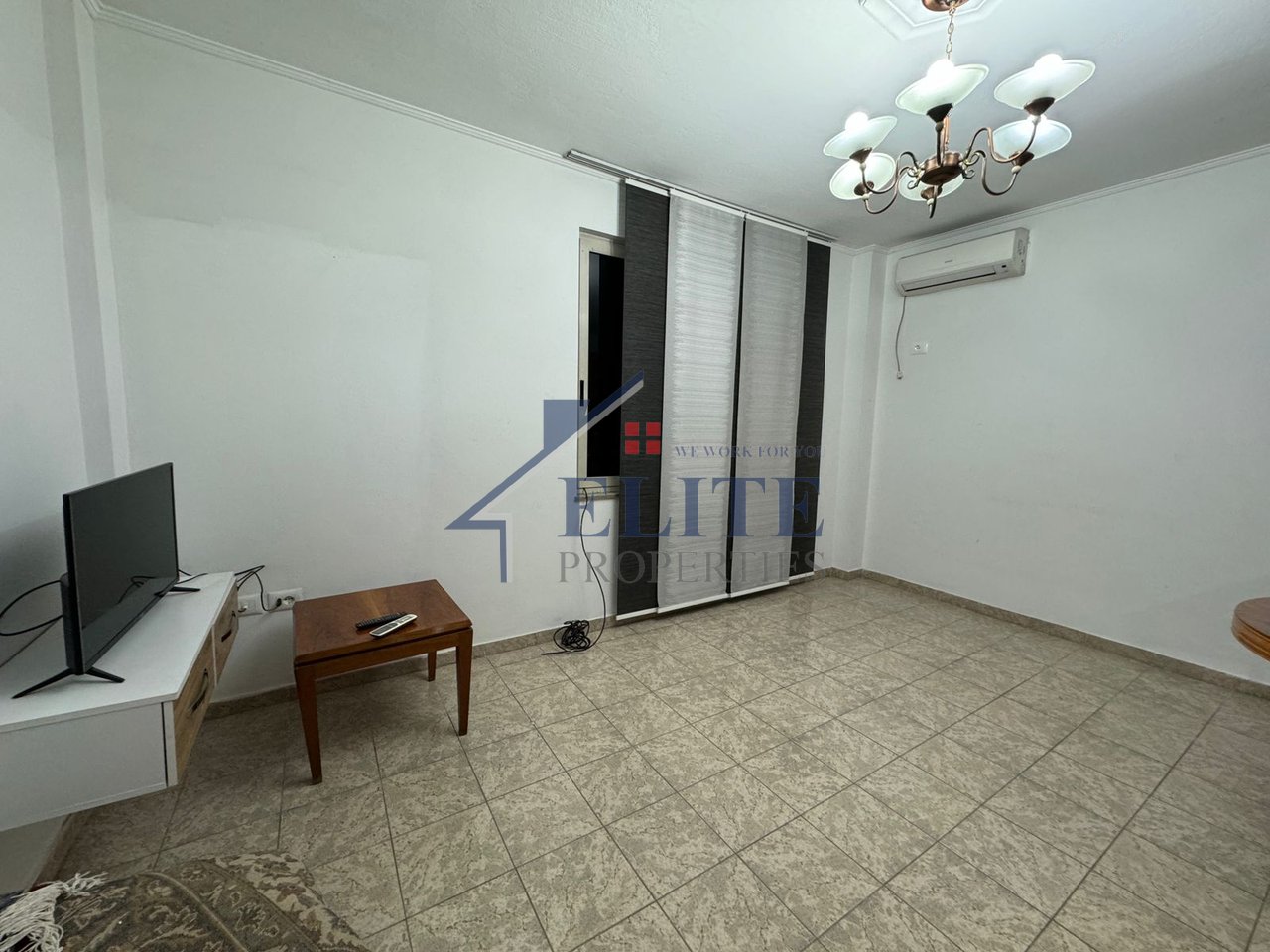 Bllok, apartament 2+1 me qira