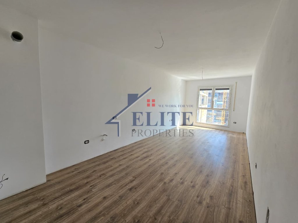 Color Splash Paskuqan, apartament 1+1 në shitje