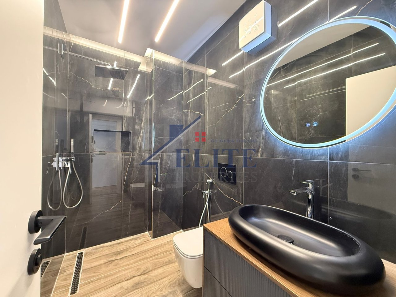 Pazari i ri, two bedroom apartment for rent