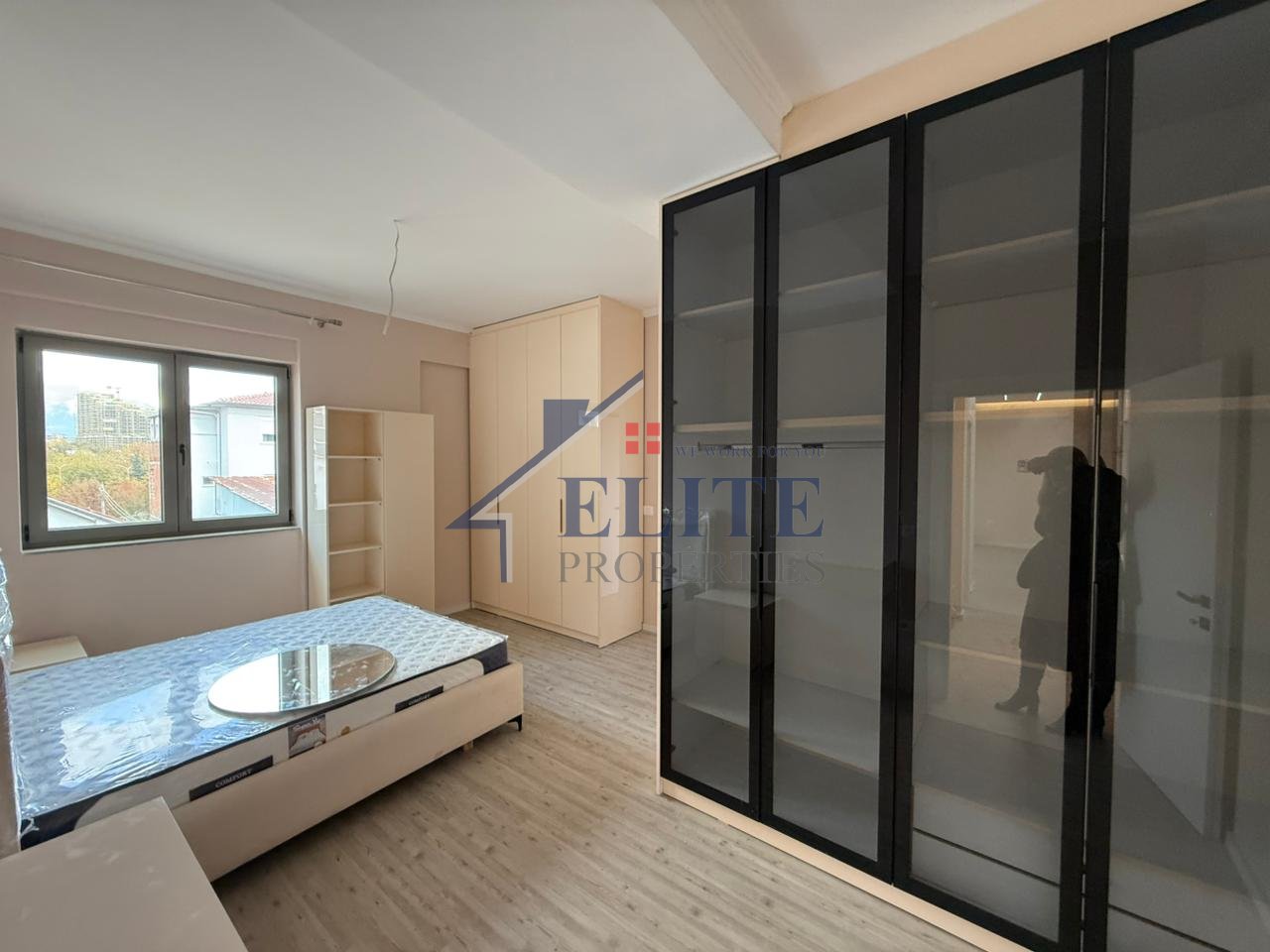 Ish Fusha e Aviacionit, appartamento 2+1 in affitto