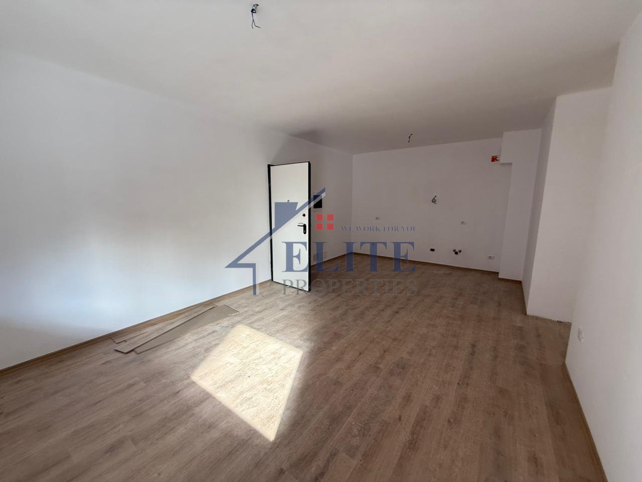 Kompleksi Xheluks, apartament 2+1në shitje
