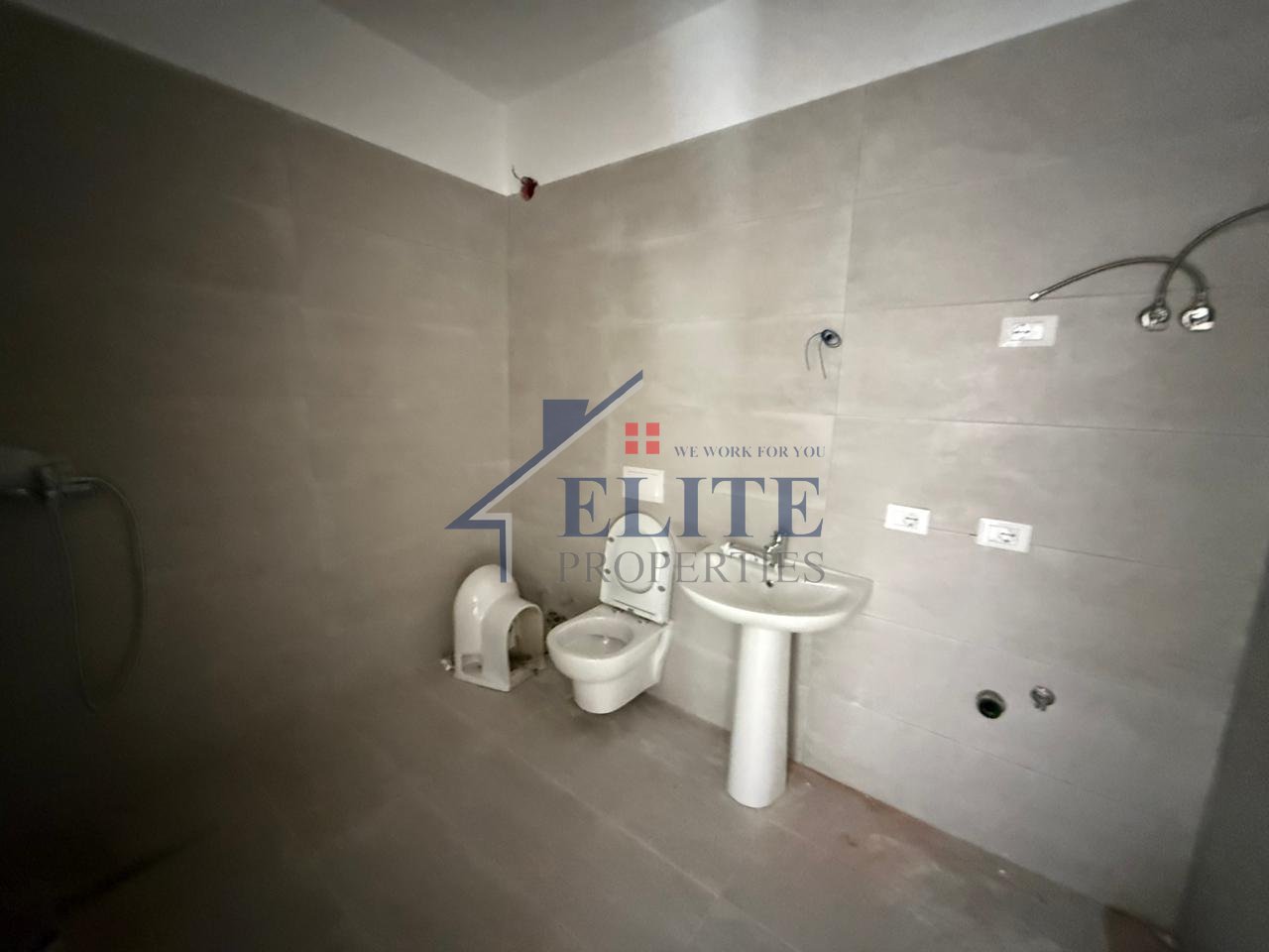 Kompleksi Xheluks, apartament 2+1në shitje