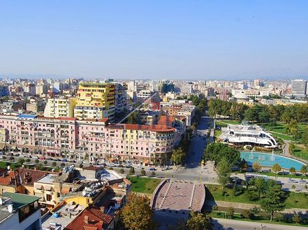 Pallatet Shallvare, apartament 1+1 dhe 2+1 në shitje