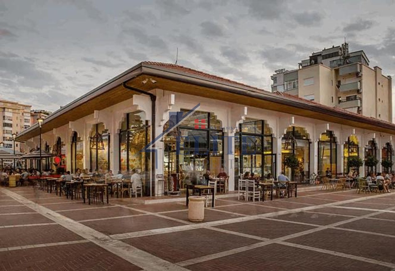 Pazari i Ri, shop for sale