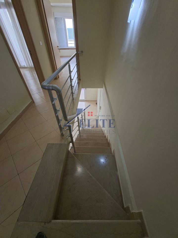 Kodra e Diellit 1, dubleks ne shitje