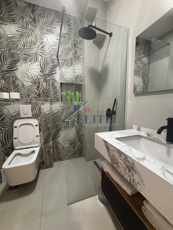 Sarande, shitet apartament 1+1 me pamje nga deti