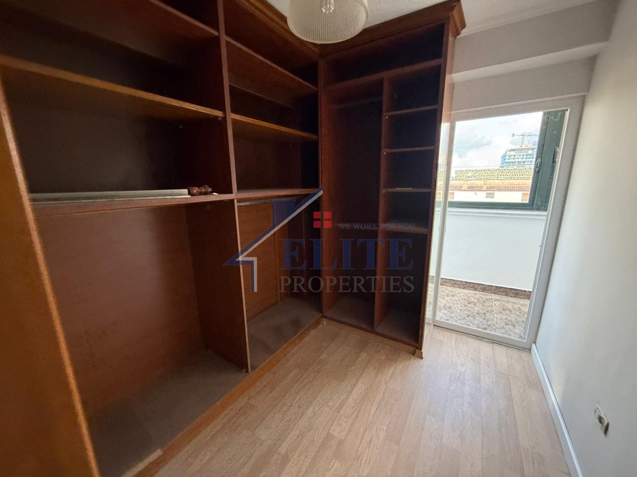 Bllok, duplex me qira