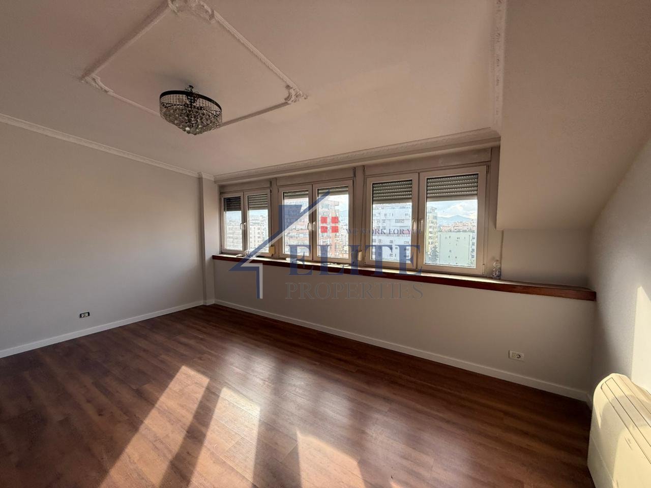 Bllok, duplex me qira