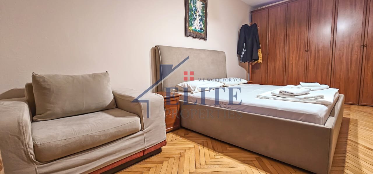 Apartament 2+1 me Qira – Rruga Myslym Shyri, përballë Bocconcino