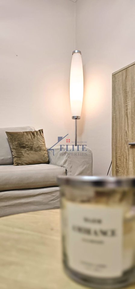 Apartament 2+1 me Qira – Rruga Myslym Shyri, përballë Bocconcino